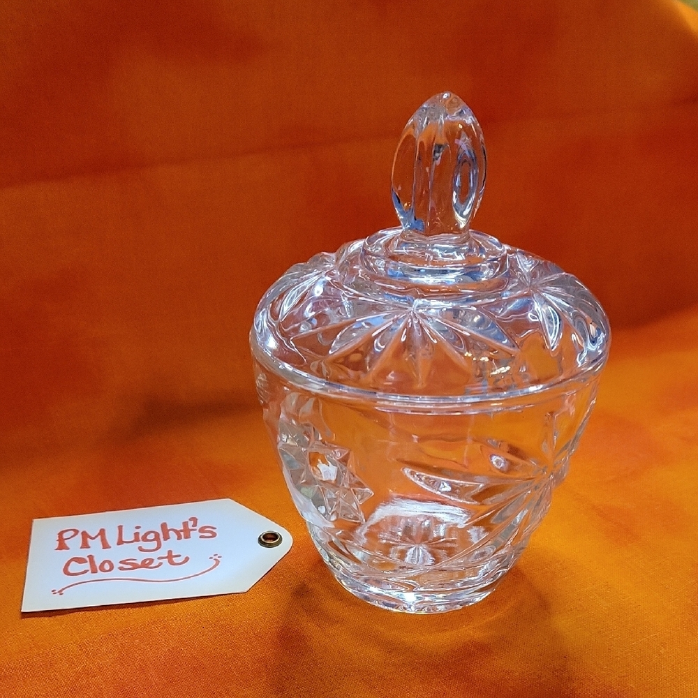 Elegant Clear Crystal Dish Lidded Sugar Candy